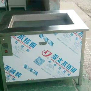 發(fā)動(dòng)機維修用超聲波清洗機